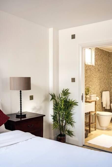 Penthouse Loft Apartment With Roof Terrace Not For Events Or Parties London Exteriör bild